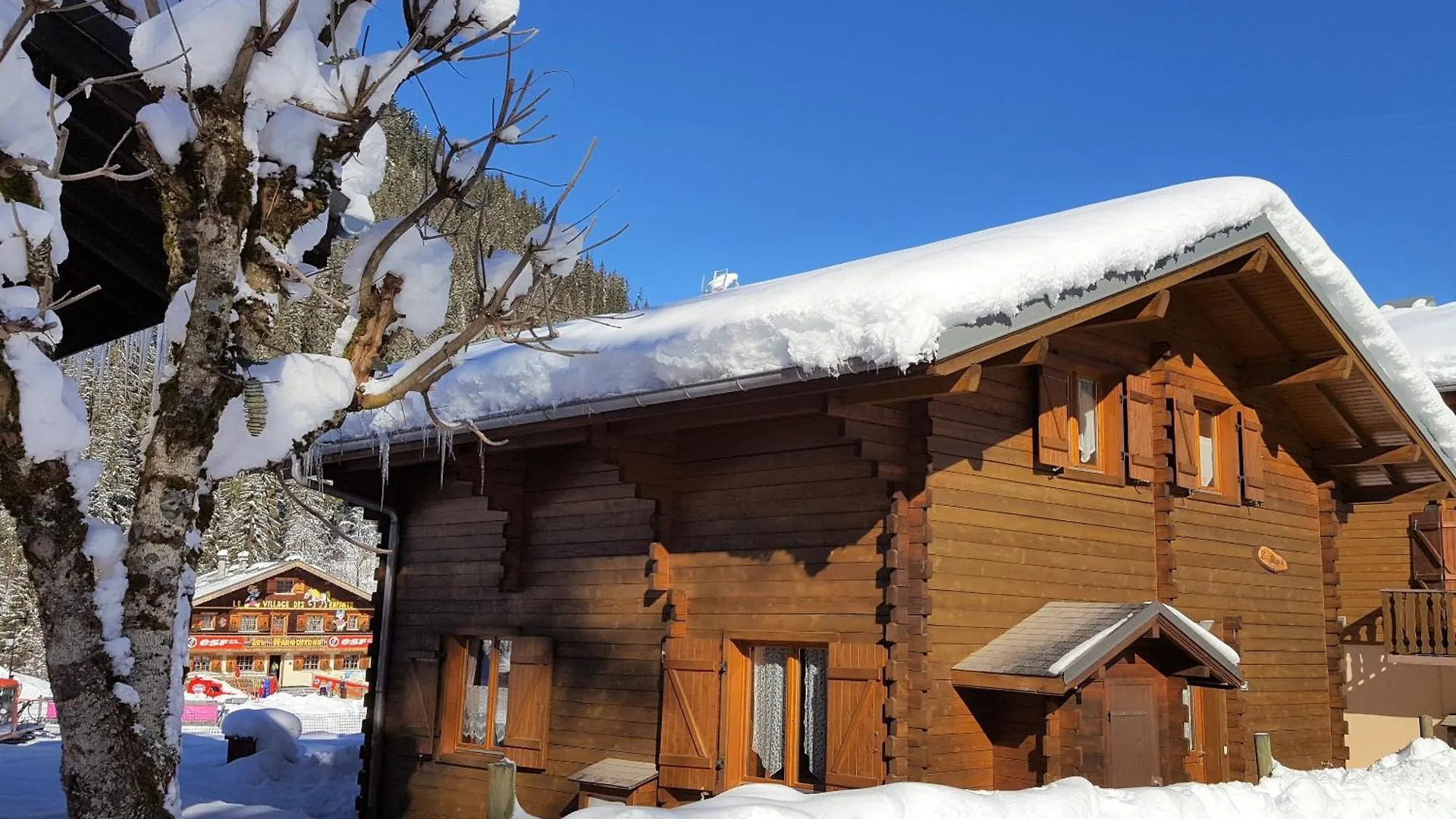 Chanterelle Veritable Chalet Au Calme,, Balancoire contacts